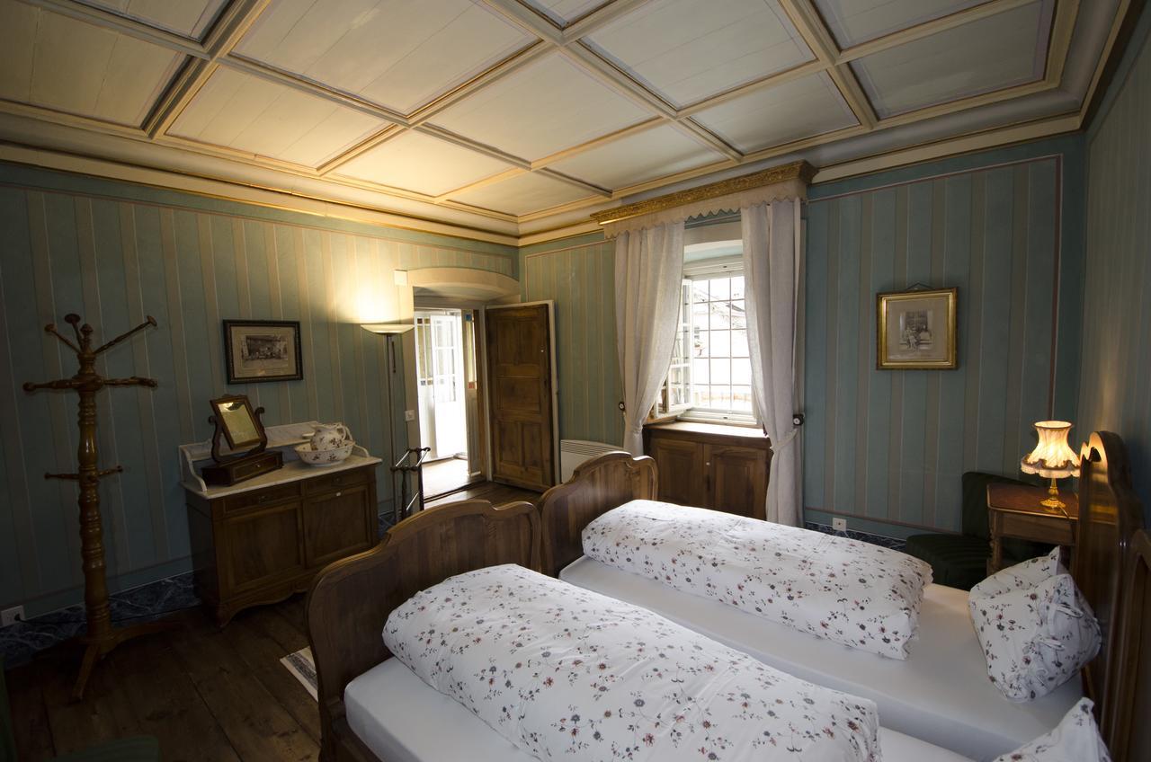 Palazzo Gamboni Swiss Historic Hotel Comologno ภายนอก รูปภาพ